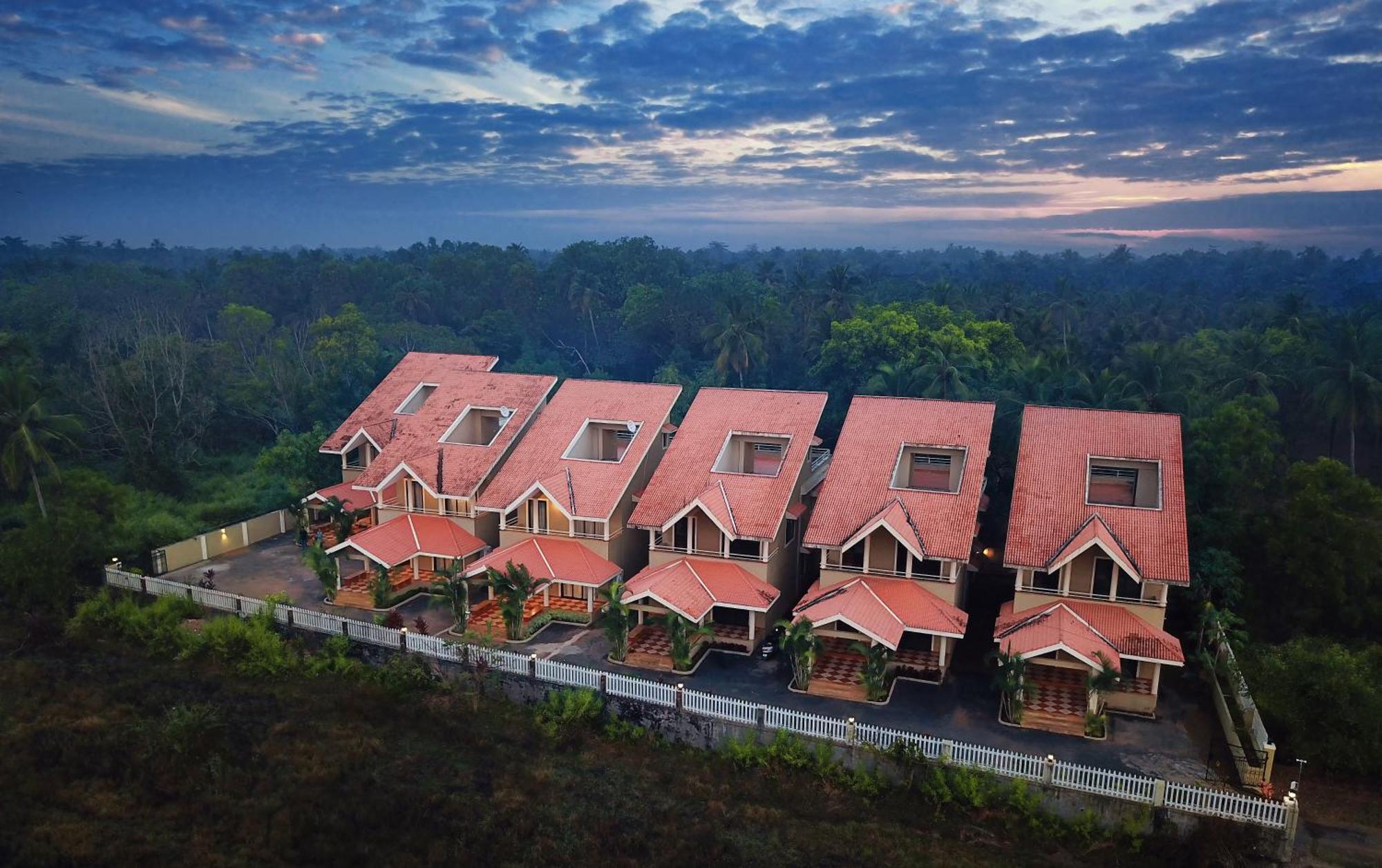 Treehouse Blue Hotel & Villas Colva Eksteriør billede